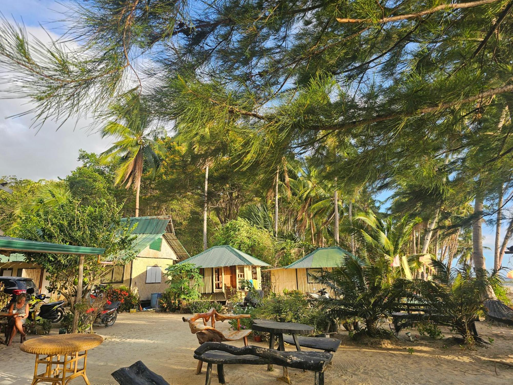 Floresitas Beach Resort El Nido Exteriör bild