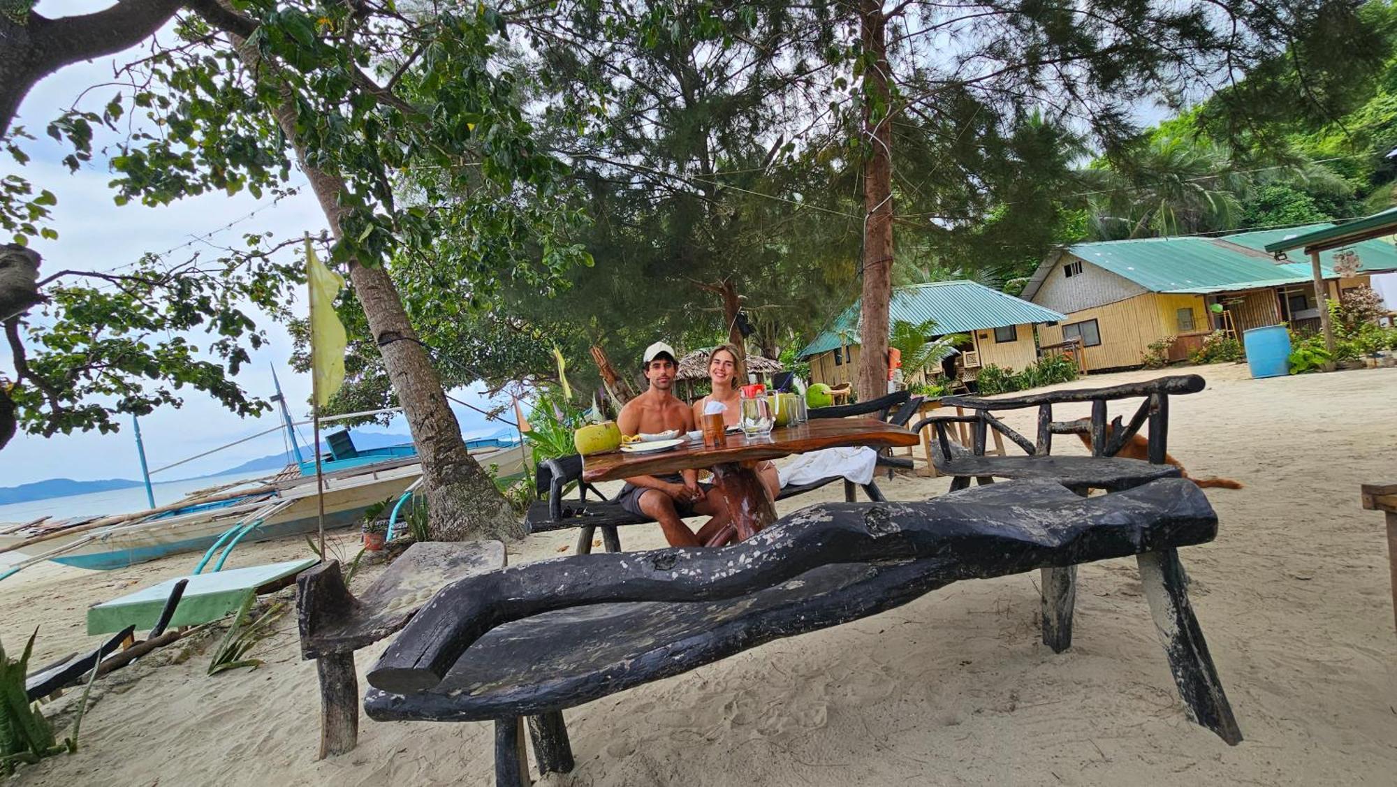 Floresitas Beach Resort El Nido Exteriör bild