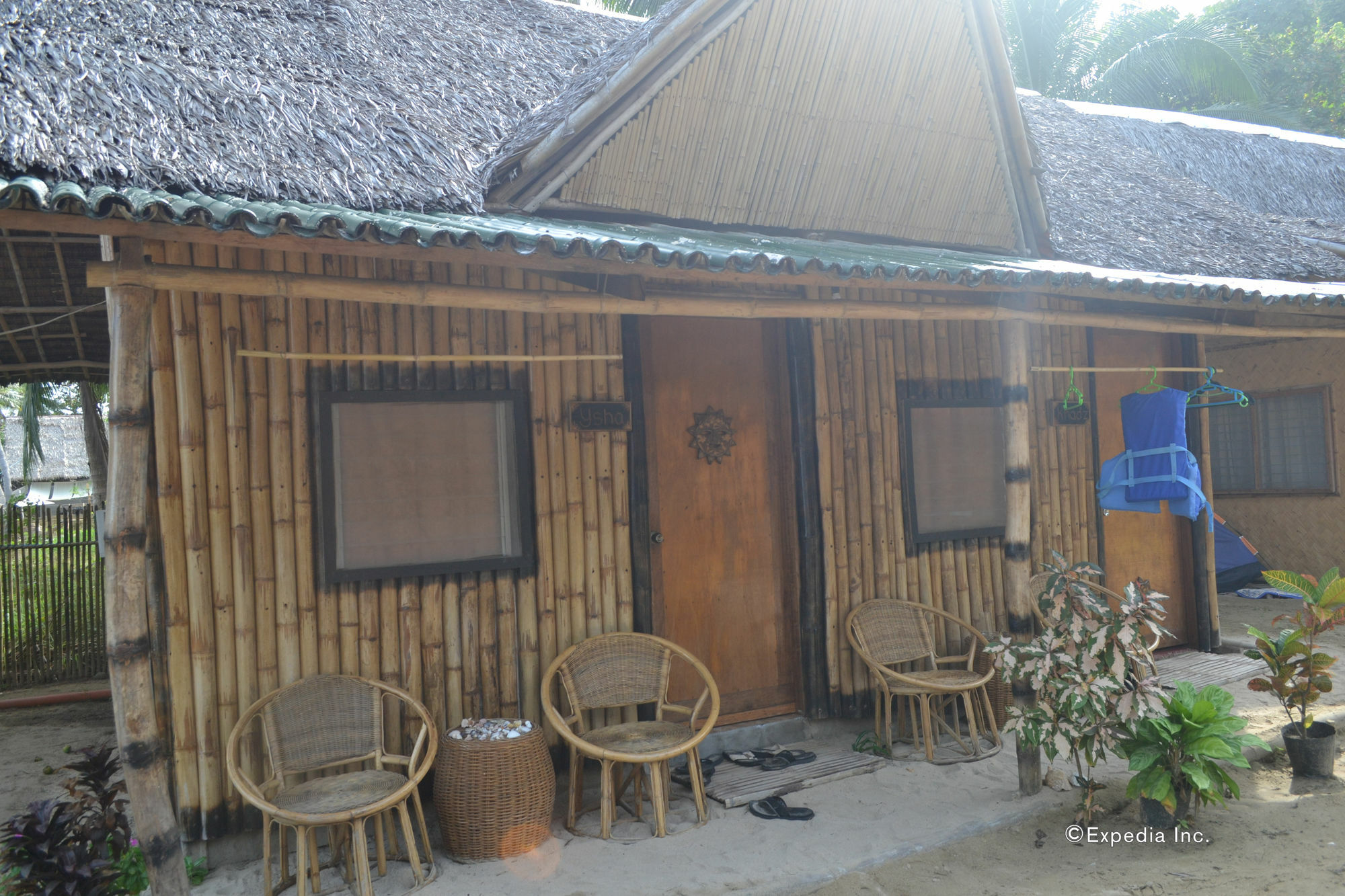 Floresitas Beach Resort El Nido Exteriör bild